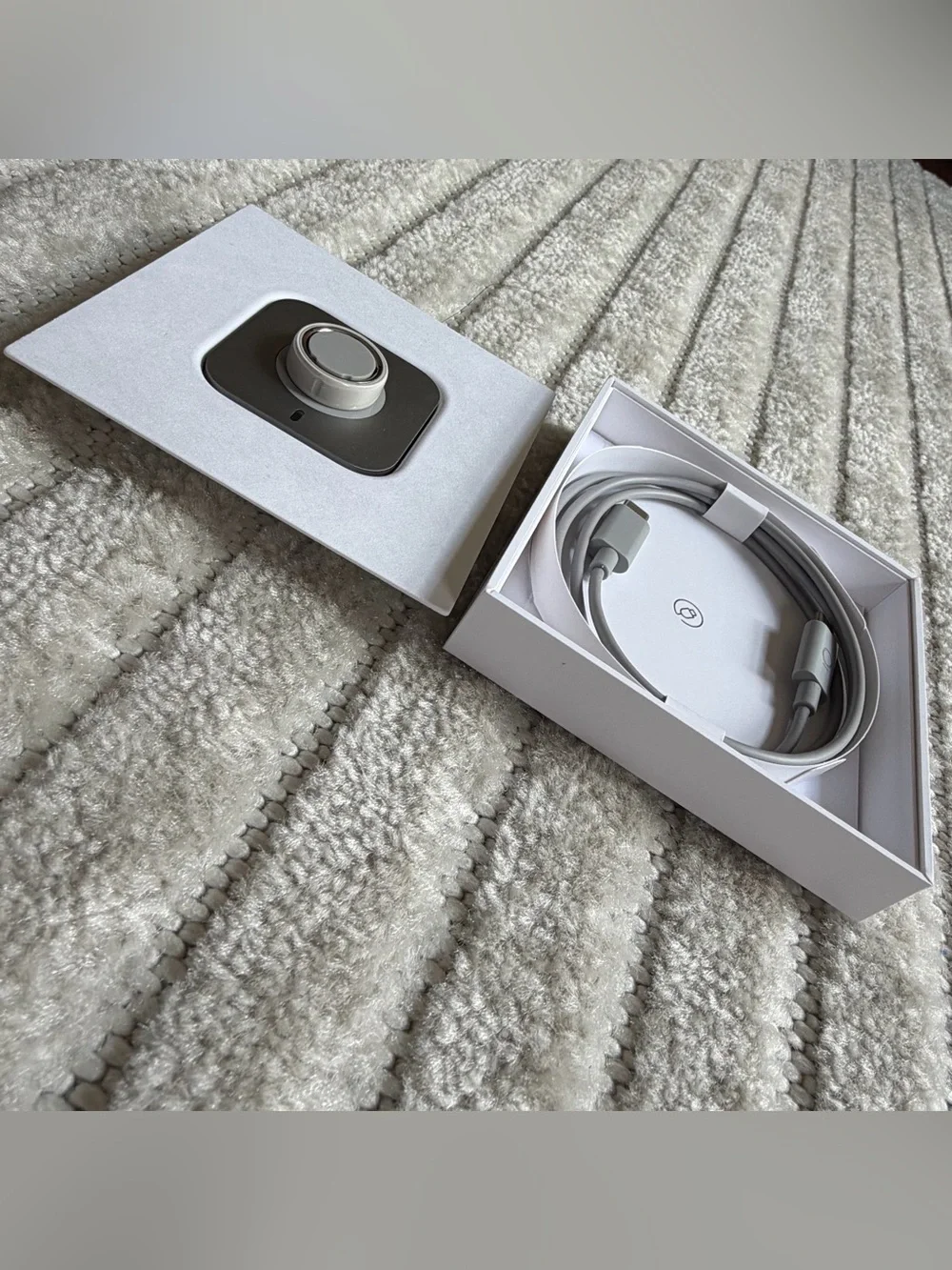 Oura Ring 4 Ceramic- Cloud